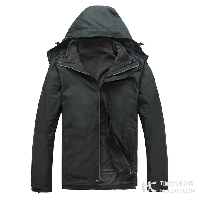黑色款防风防水透气冲锋衣